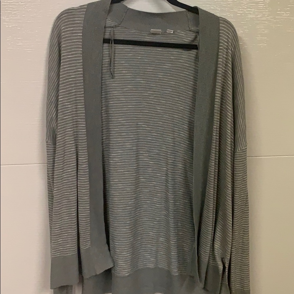 Grey stripped cardigan